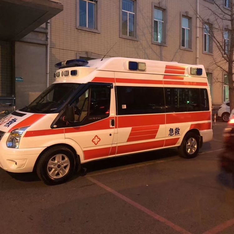 淇滨夜间租赁救护车护送病人转院：安全转运的 8 大核心注意事项